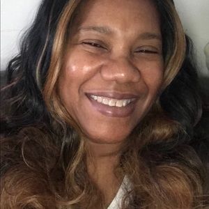 Meet your Posher, Ladonna